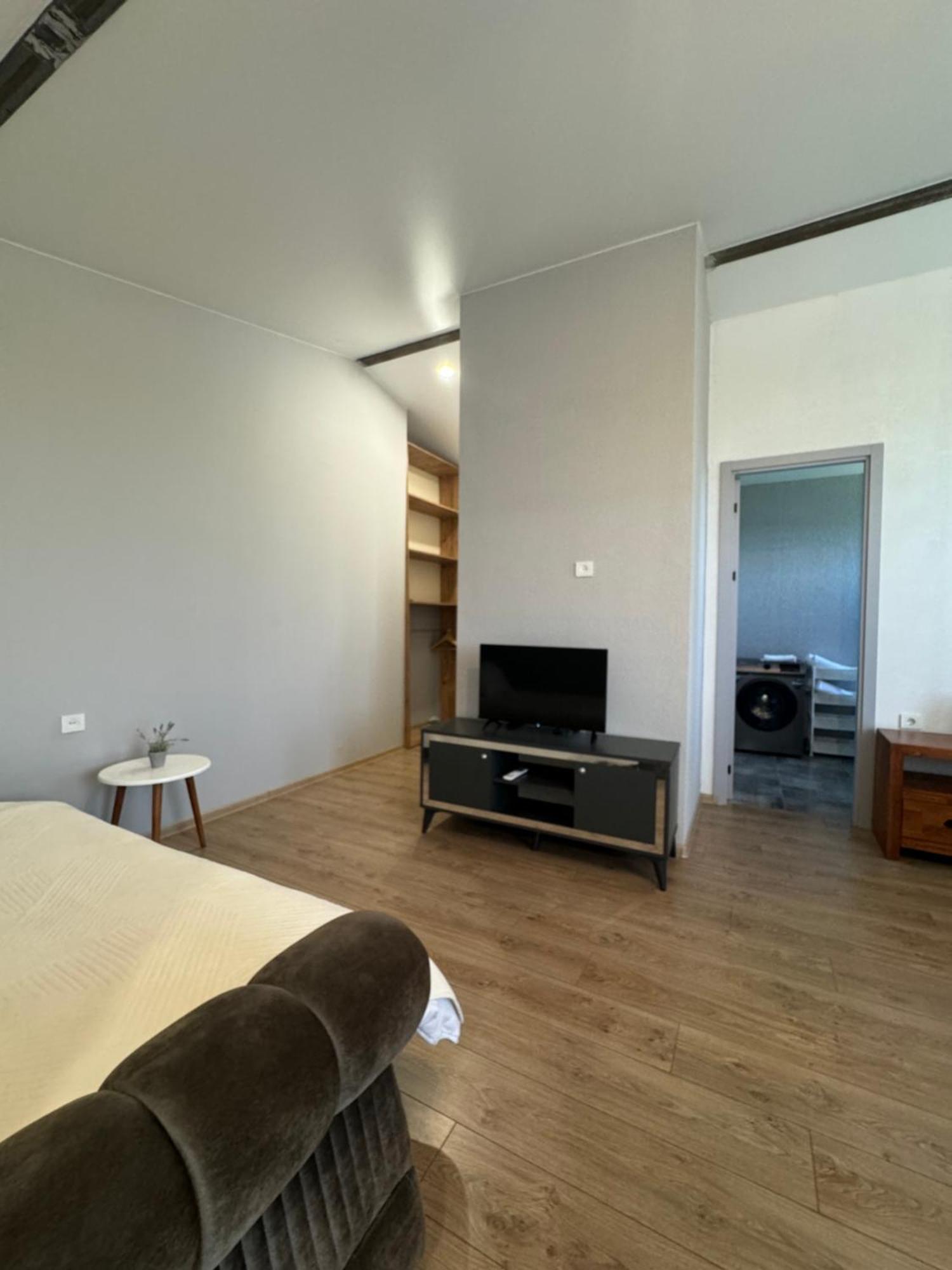 Guest House Elene Gori Exterior foto