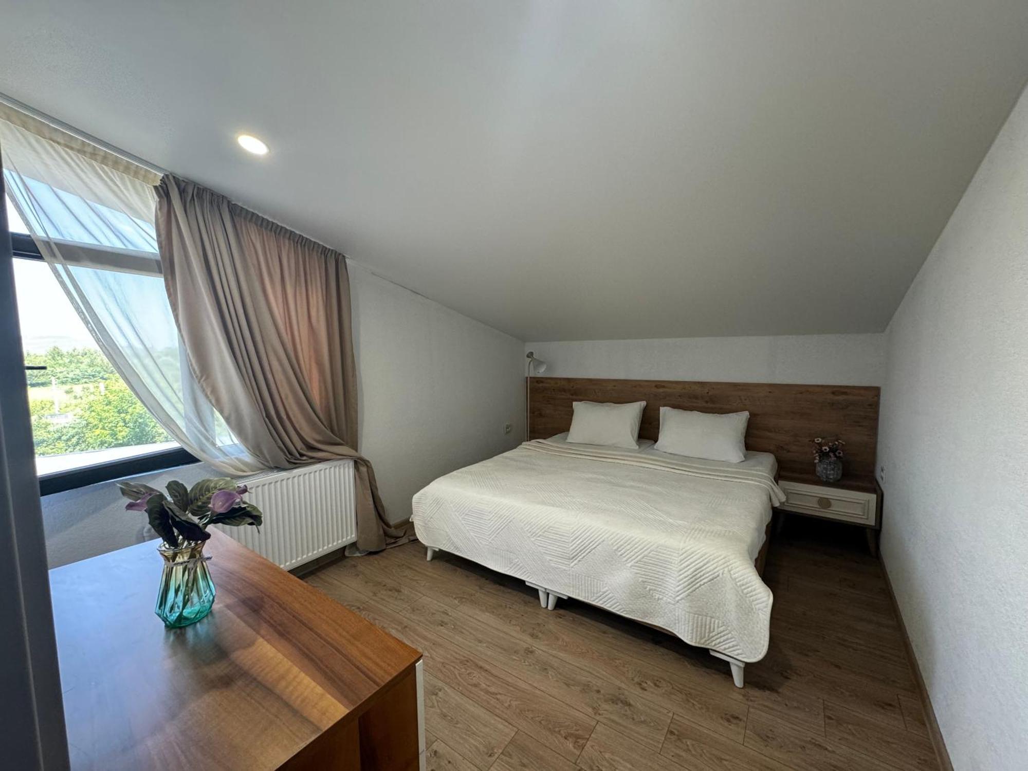 Guest House Elene Gori Exterior foto