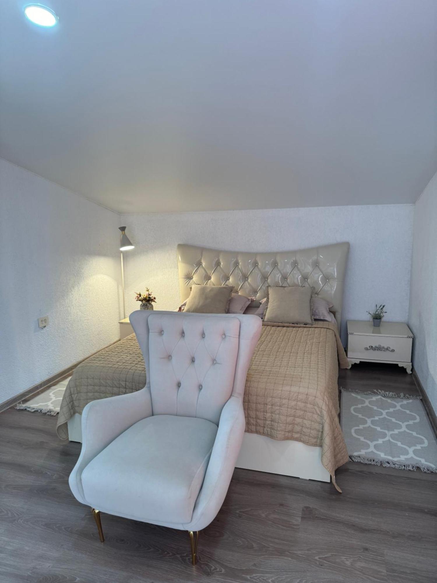 Guest House Elene Gori Exterior foto