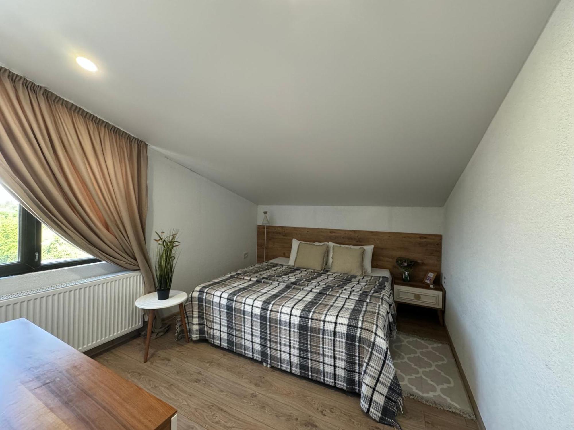 Guest House Elene Gori Exterior foto