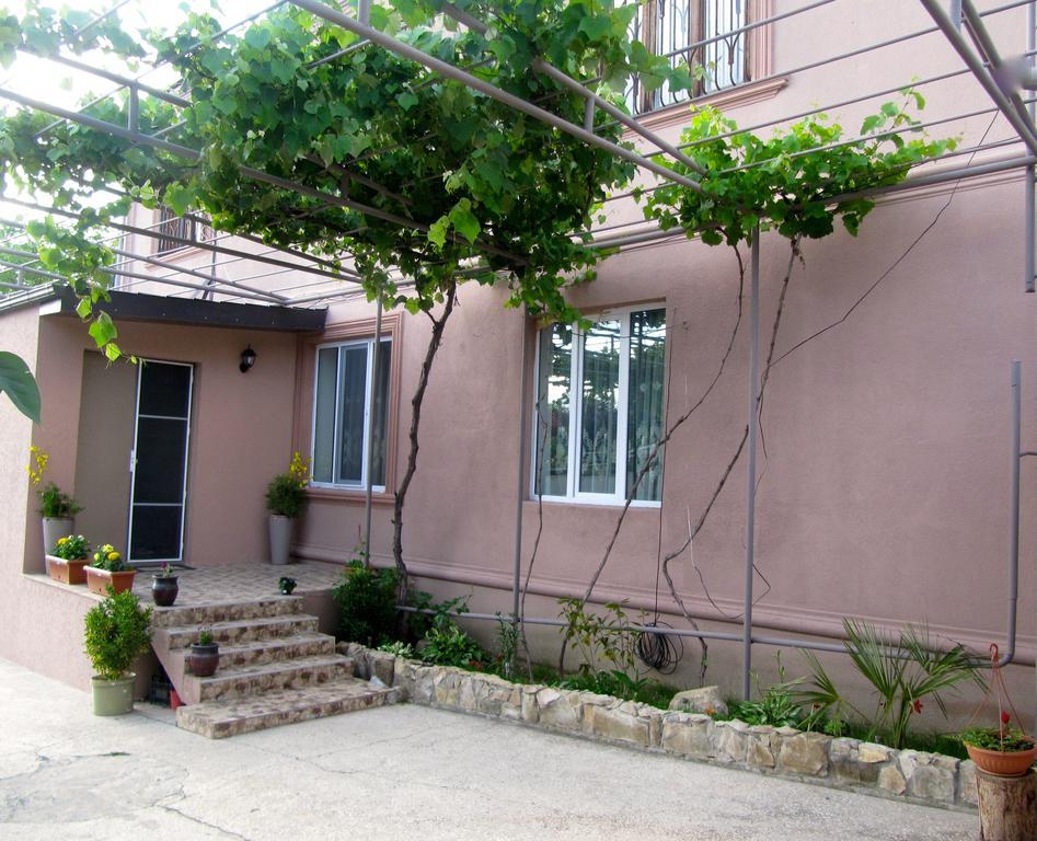 Guest House Elene Gori Exterior foto