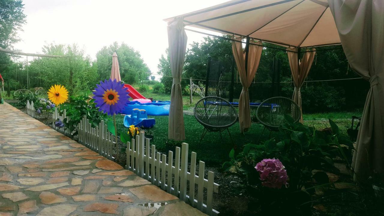 Guest House Elene Gori Exterior foto